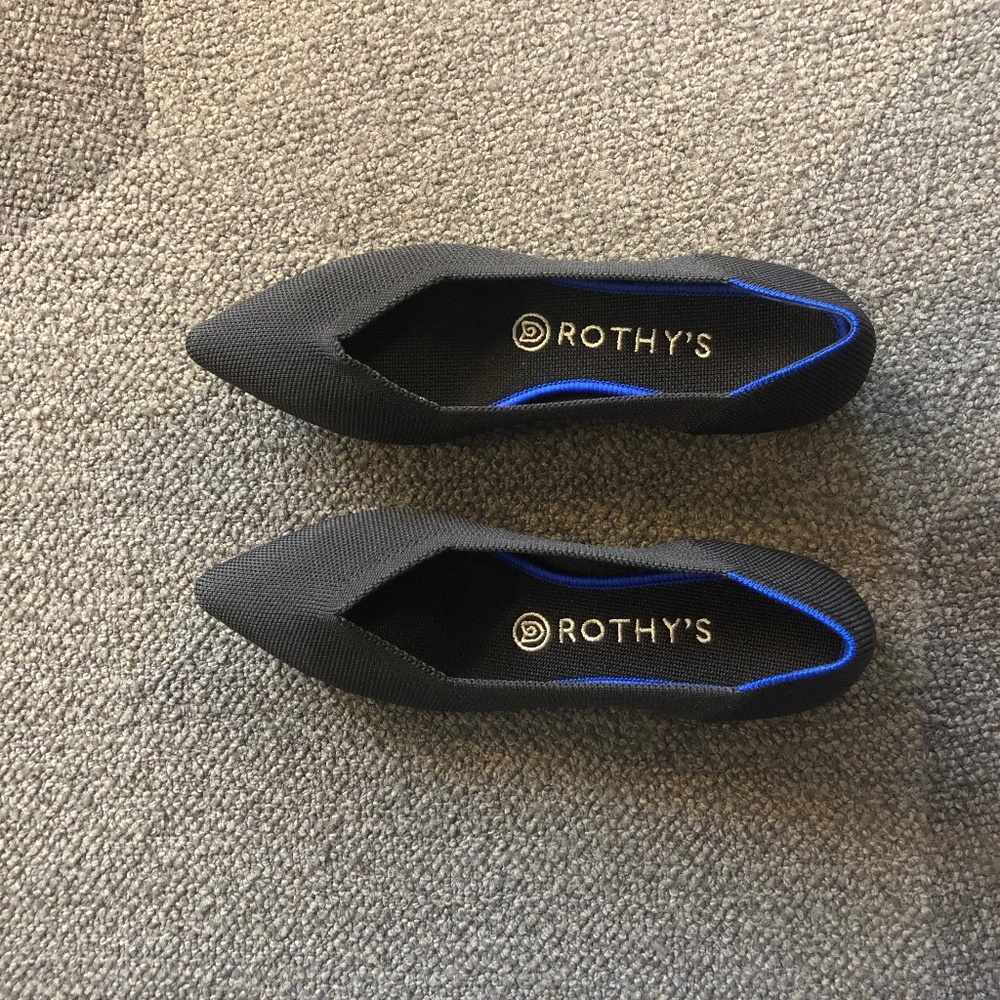 Rothy's The Point Black Solid